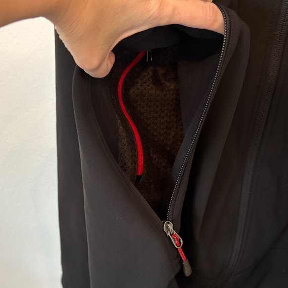 The North Face Men's Black Performance Jacket summit series FLAWED - Picture 8 of 16